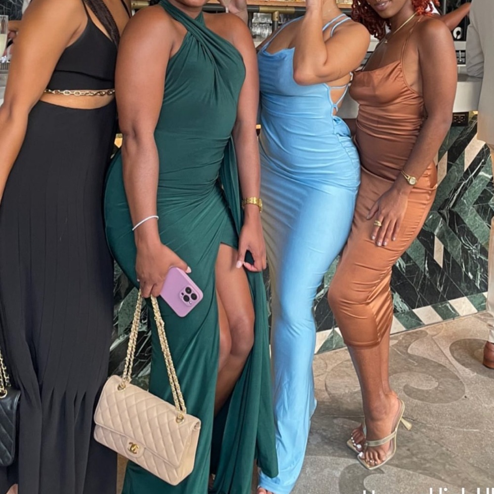 Club London Green Halter-Neck Open-Back Split Maxi Dress - Picture 4 of 4